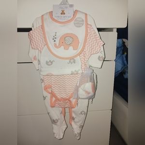 3 month bany girl pajama set new